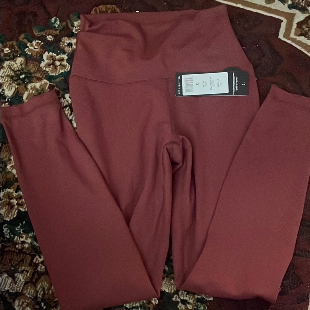 Yogalicious High-Waisted Leggings - Deep Red